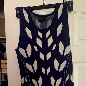 Bodycon SMALL V-Neck Sleeveless Dress